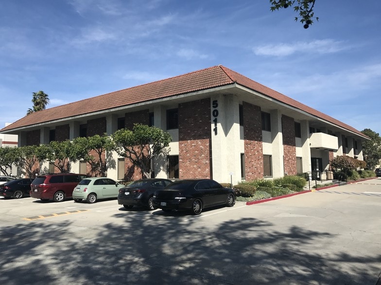 More Photos Of 5011 Argosy Ave, Huntington Beach Loft Creative Space For Sale