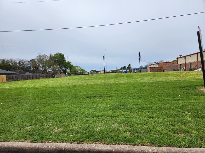 Primary Photo Of 0 Chasewind Drive, Missouri City Land For Sale