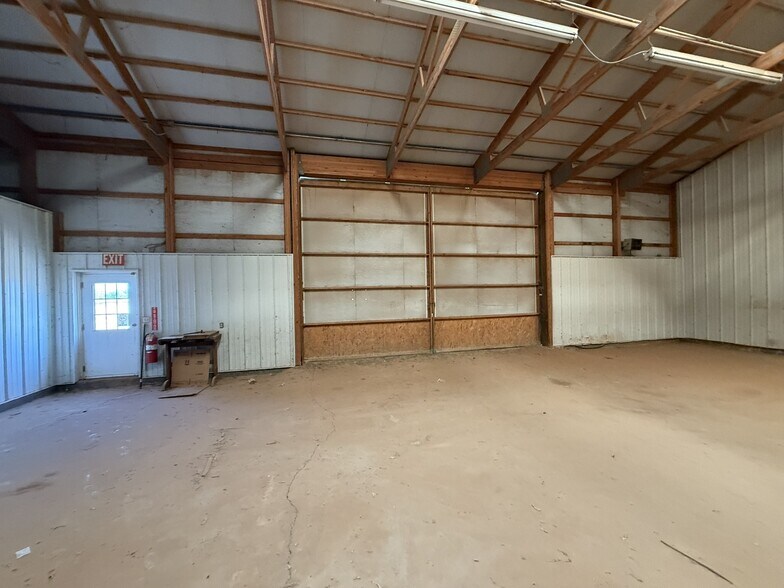 More Photos Of , Lamesa Industrial For Sale