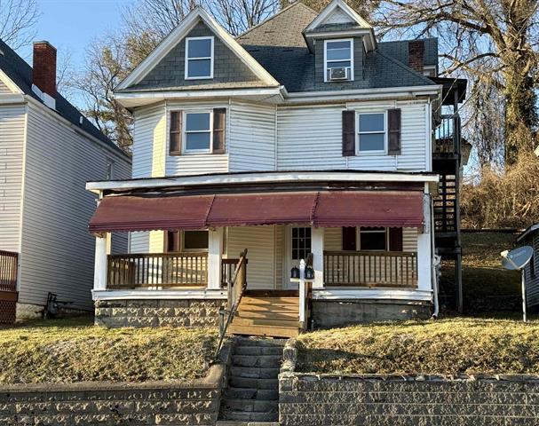 Primary Photo Of 1005 Locust Ave, Fairmont Specialty For Sale