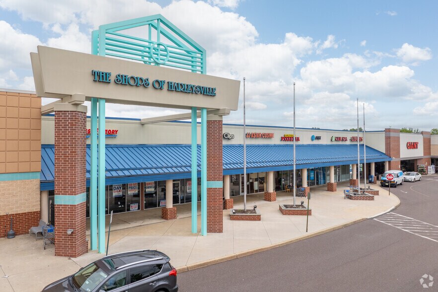 More Photos Of 611-651 Main St, Harleysville Storefront For Lease