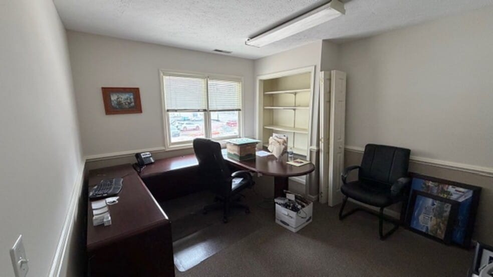 More Photos Of 4922 A Randall Pky, Wilmington Office For Lease