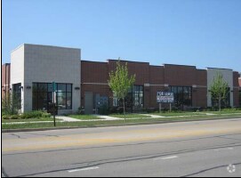 More Photos Of 1906-1928 W Wilson St, Batavia Storefront Retail Office For Lease
