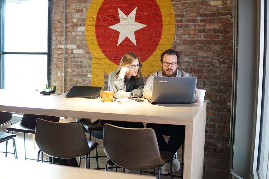 More Photos Of 110 S Hartford Ave, Tulsa Office For Lease