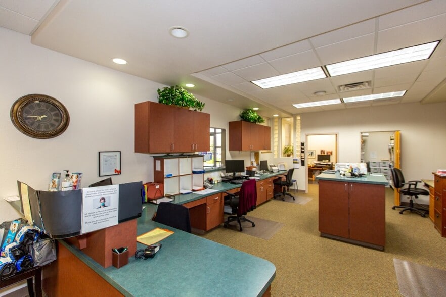 More Photos Of 1005 Division St, Prescott Medical For Sale