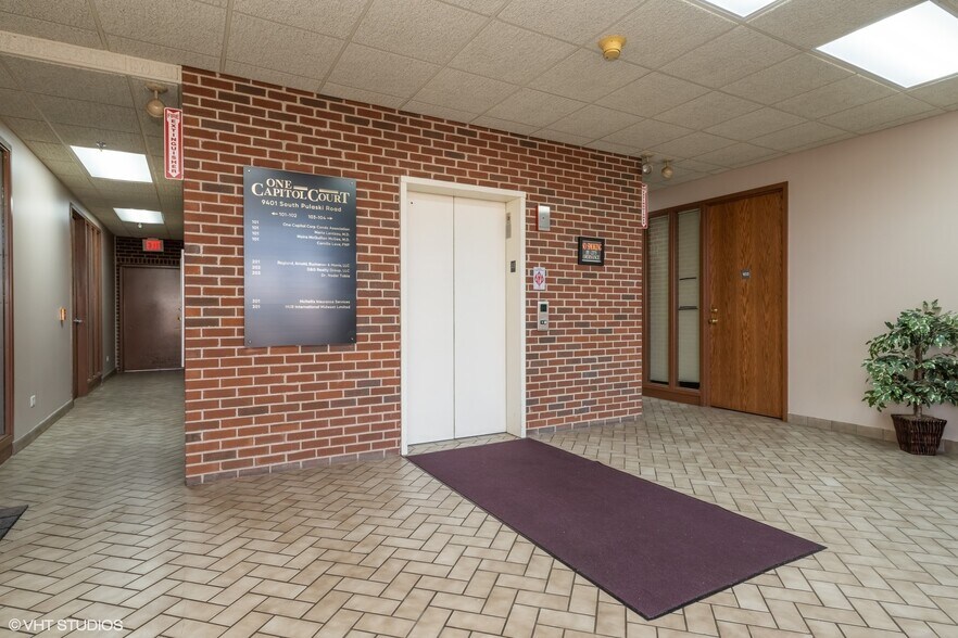 More Photos Of 9401 S Pulaski Rd, Evergreen Park Medical For Sale