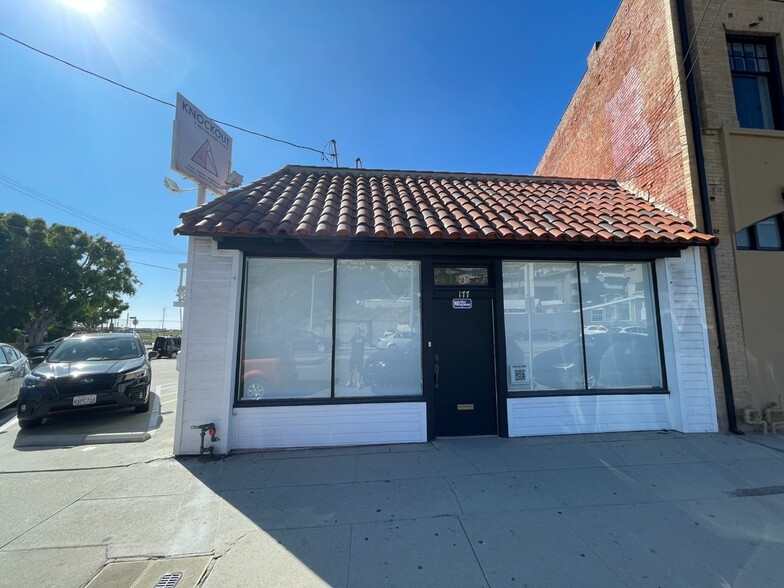 Primary Photo Of 177 Culver Blvd, Playa Del Rey Storefront For Lease