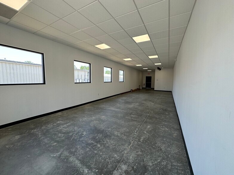 More Photos Of 3003 N Baltimore St, Kirksville Office For Lease