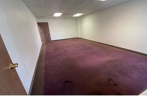 More Photos Of 15751 Chemical Ln, Huntington Beach Manufacturing For Lease