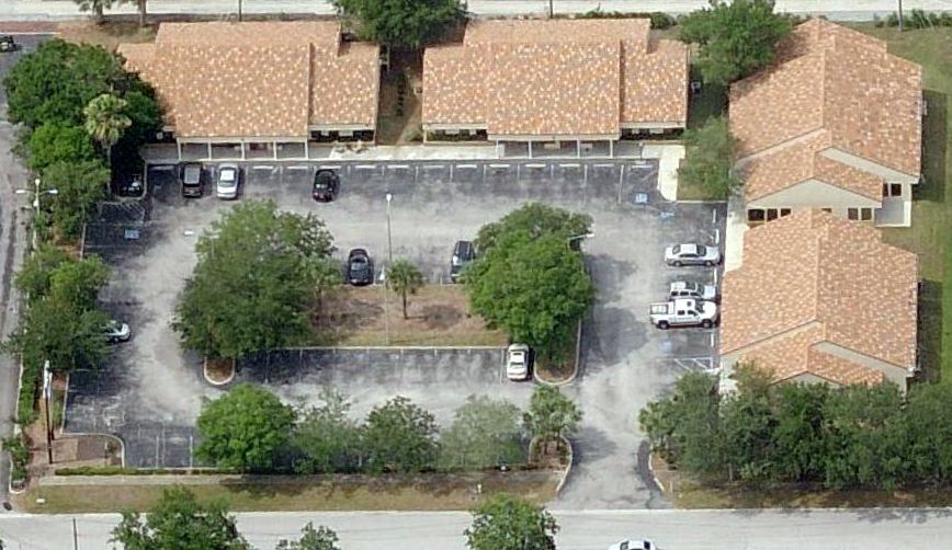 More Photos Of 10575 68th Ave N, Seminole Unknown For Lease