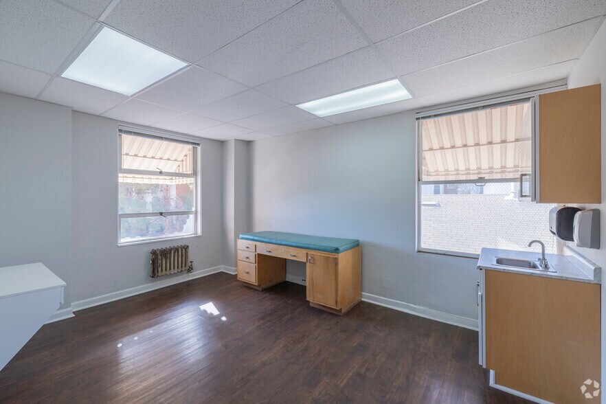 More Photos Of 411 30th St, Oakland Medical For Lease