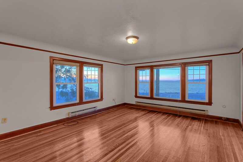 More Photos Of 2452 Alki Ave SW, Seattle Apartments For Sale