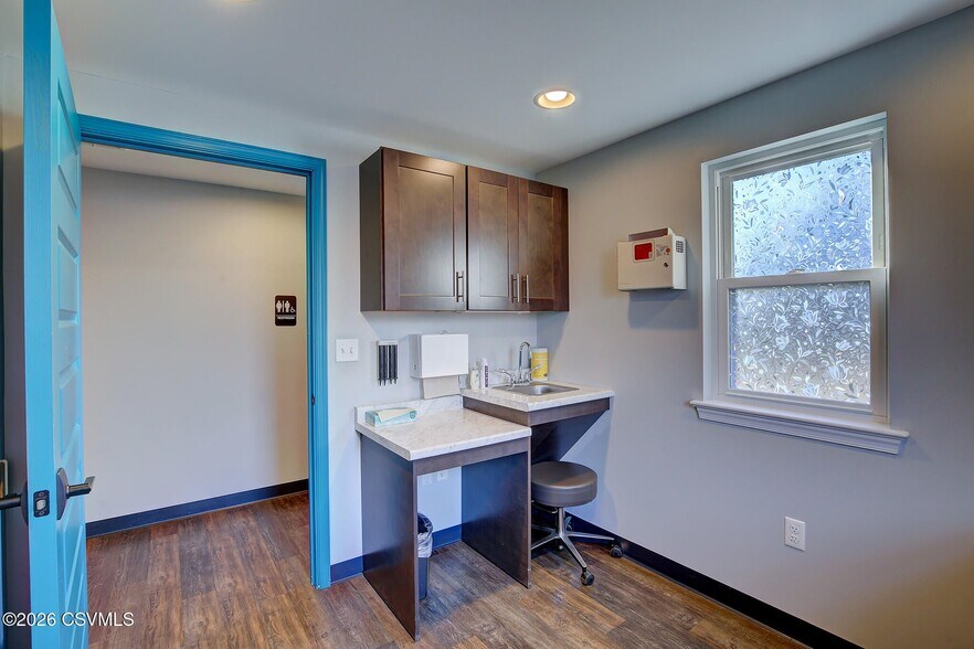 More Photos Of 121 Jpm Rd, Lewisburg Medical For Sale