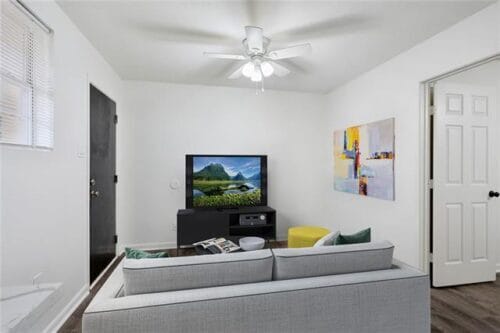 More Photos Of 2853 Dryades St, New Orleans Apartments For Sale