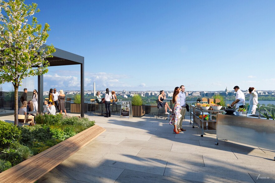 More Photos Of 101 12th St S, Arlington Office For Sale