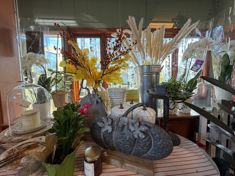 More Photos Of 111 S Fifth St, Walworth Fast Food For Sale