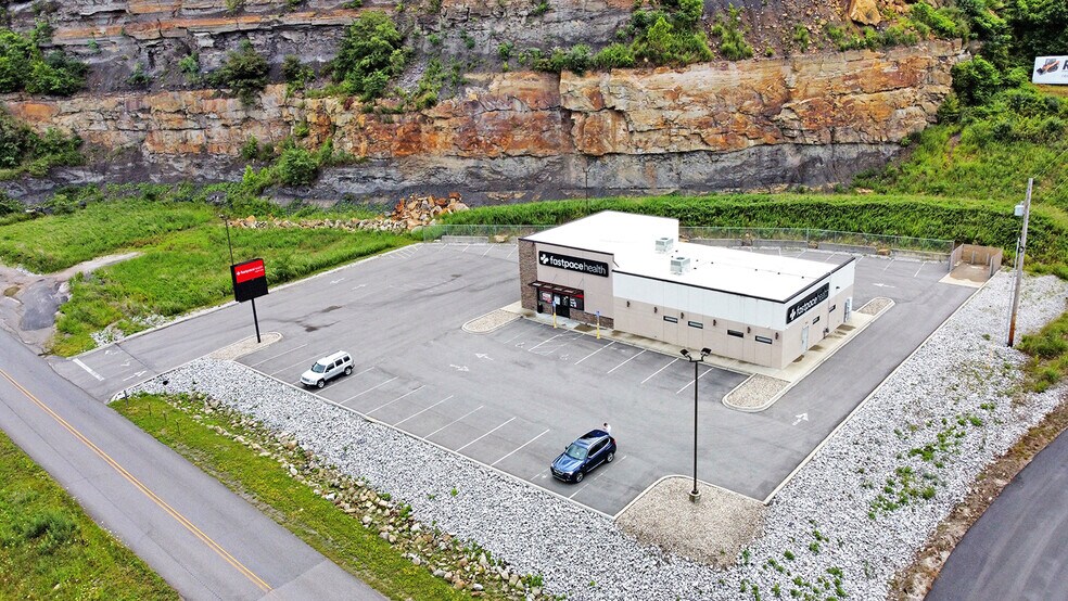 More Photos Of 60 Fitz Gilbert Rd, Hazard Healthcare For Lease