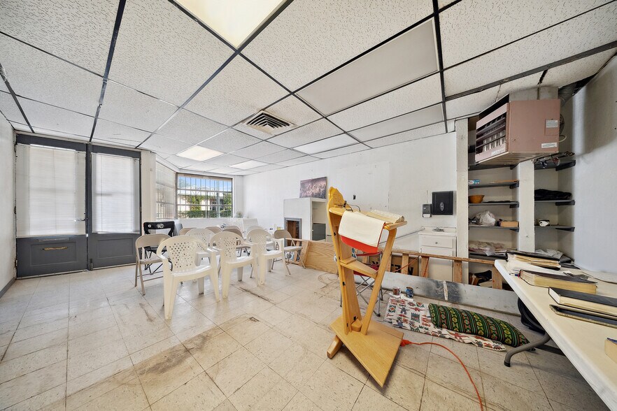 More Photos Of 1018-1020 E San Antonio Ave, El Paso Freestanding For Sale