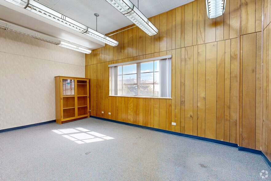 More Photos Of 115 W 2nd St, Pueblo Office Residential For Sale