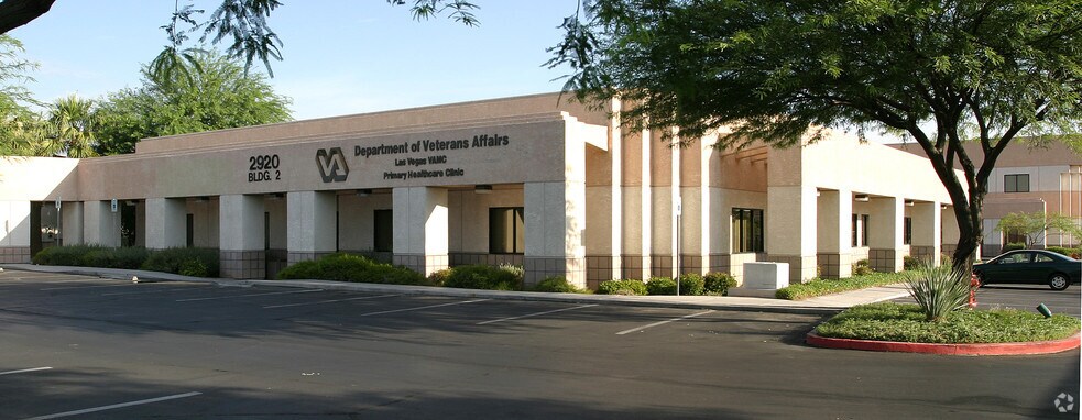 More Photos Of 2920 N Green Valley Pky, Henderson Office For Lease