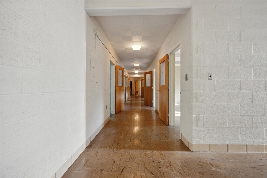 More Photos Of 725 Navarre Ave, Toledo Religious Facility For Sale