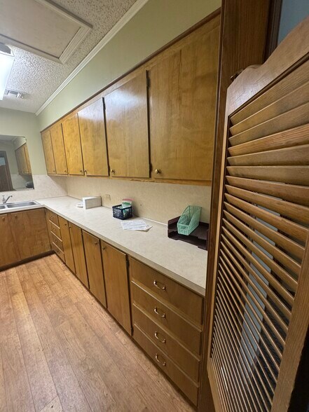 More Photos Of 2816 Armand St, Monroe Medical For Lease