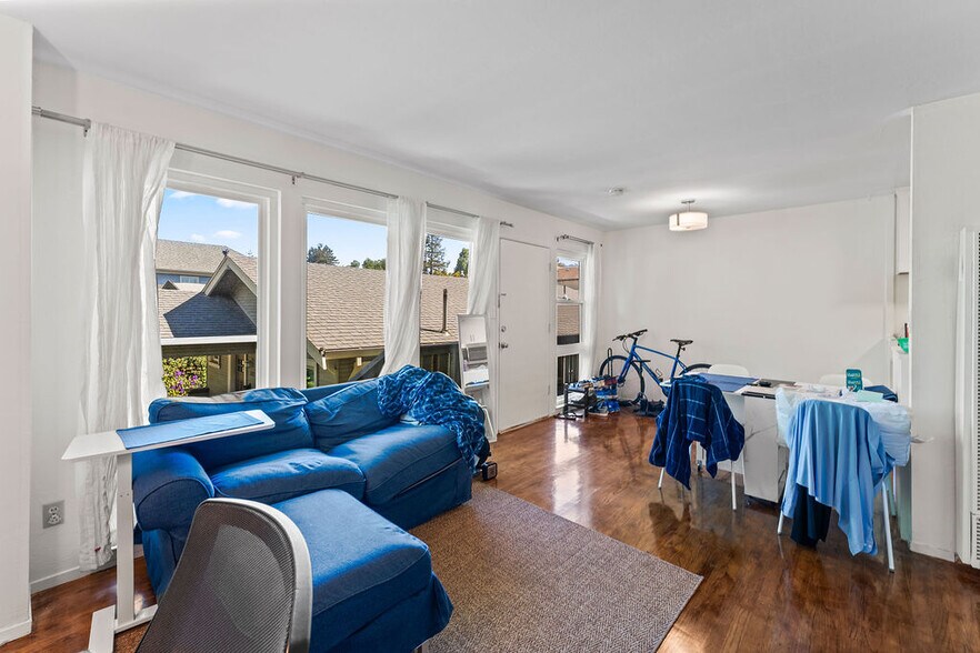 More Photos Of 2427 McKinley Ave, Berkeley Apartments For Sale