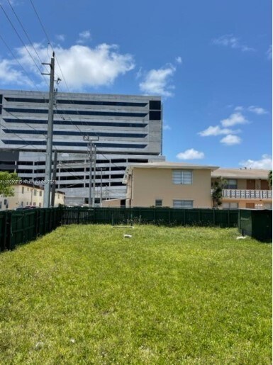 More Photos Of 708 Atlantic Shores Blvd, Hallandale Land For Sale