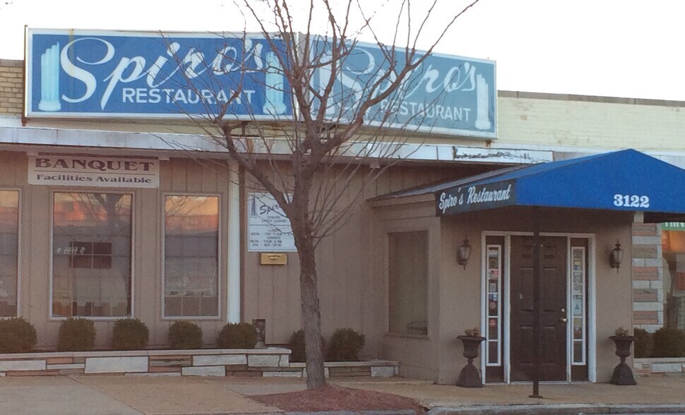 More Photos Of 3120 Watson Rd, Saint Louis Storefront For Sale