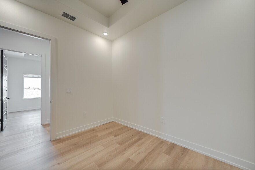 More Photos Of 5311 Private 7320 rd, Lubbock Industrial For Sale