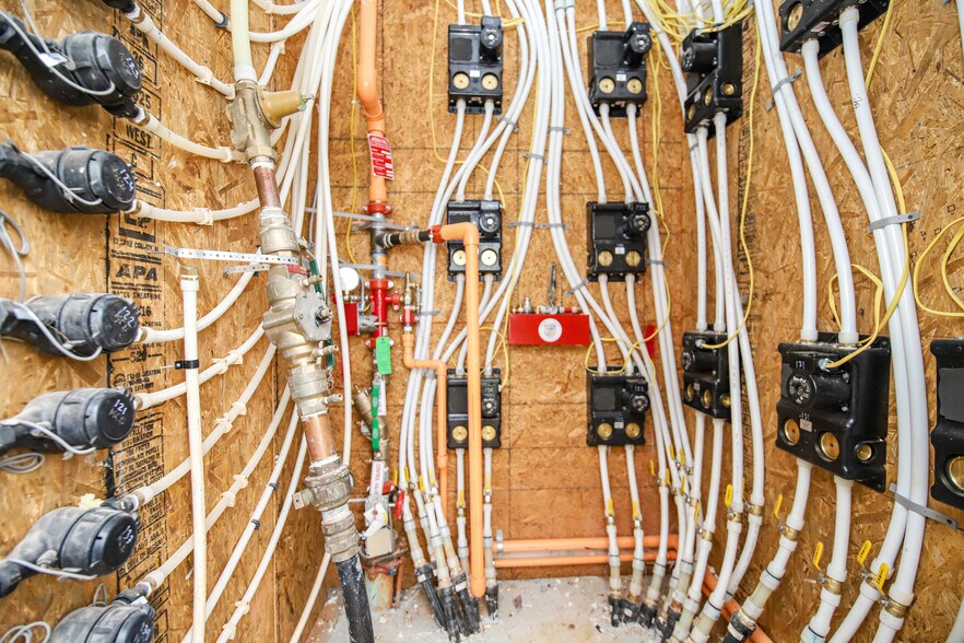 More Photos Of 300 Elm St, Hogansville Apartments For Sale