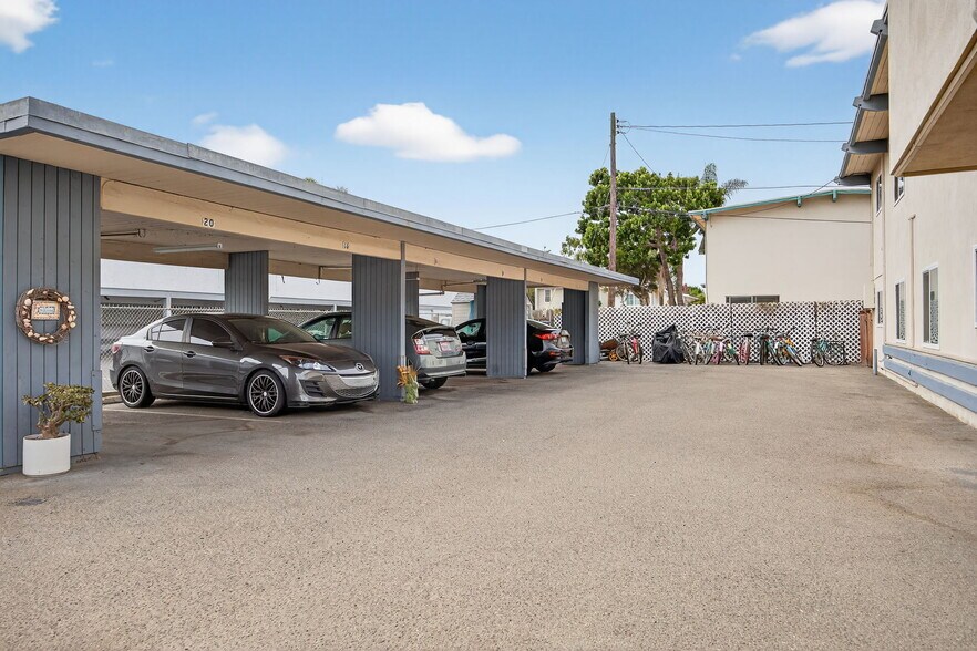 More Photos Of 180 Holly Ave, Carpinteria Apartments For Sale