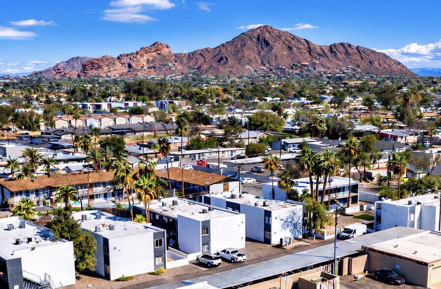 More Photos Of 2919 N 38th St, Phoenix Apartments For Sale