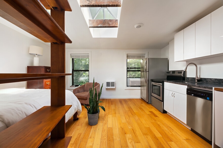 More Photos Of 413 Pacific St, Brooklyn Apartments For Sale