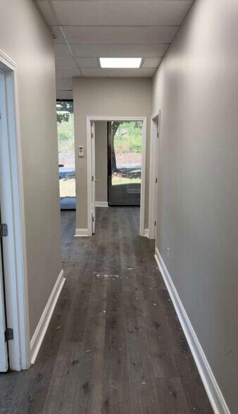 More Photos Of 6113-6121 Oakbrook Pky, Norcross Office For Lease