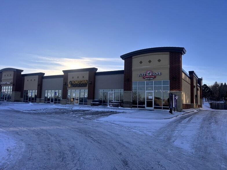 More Photos Of 11565 Theatre Dr, Champlin Unknown For Lease