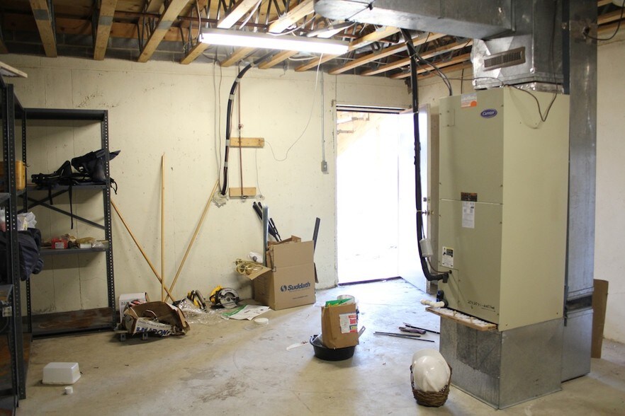 More Photos Of 11303-11327 Amherst Ave, Wheaton Office Residential For Lease