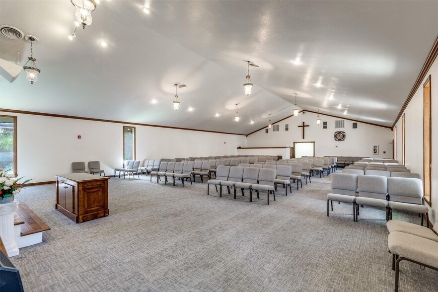 More Photos Of 8568 Stults Rd, Dallas Religious Facility For Sale