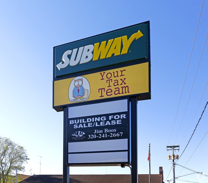 More Photos Of 25 Red River Ave N, Cold Spring Coworking Space