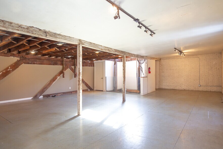 More Photos Of 630 S Stringfellow Ct, Salt Lake City Loft Creative Space For Lease