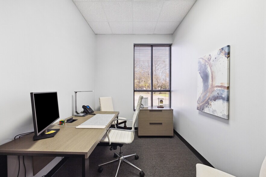 More Photos Of 52 Sugar Creek Center Blvd, Sugar Land Office For Sale