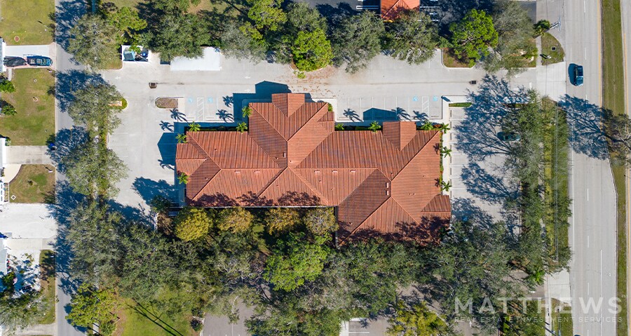 More Photos Of 1314 E Venice Ave, Venice Medical For Sale