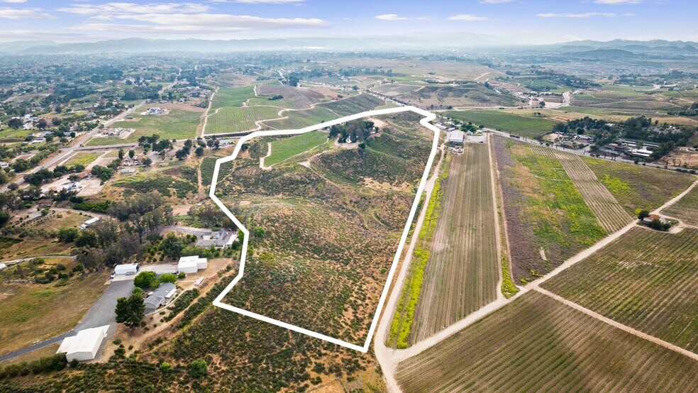More Photos Of 41220 Calle Contento, Temecula Winery Vineyard For Sale