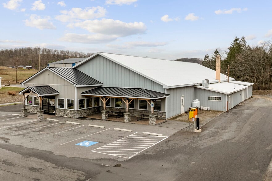 More Photos Of 4144 Pennsylvania 147 Hwy, Herndon Supermarket For Sale