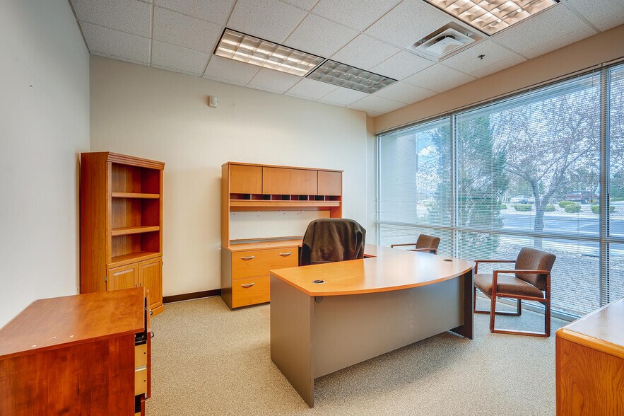 More Photos Of 4680 Table Mountain Dr, Golden Flex For Lease