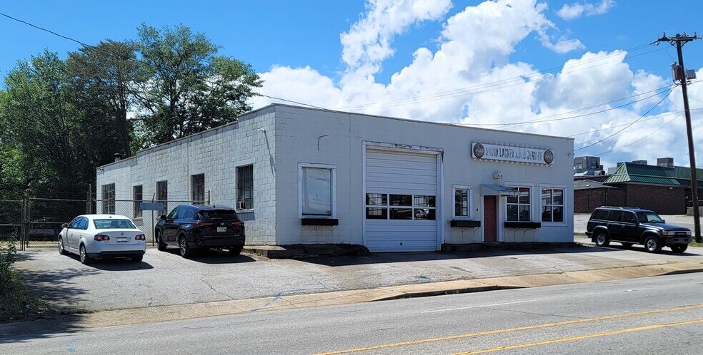 Primary Photo Of 4 S Washington Ave, Greenville Auto Repair For Sale