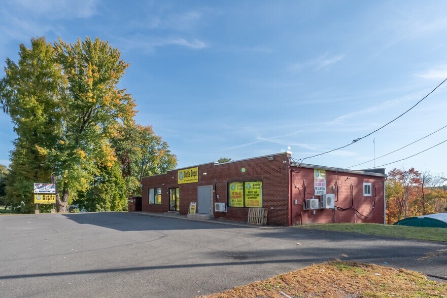More Photos Of 441 Broadway 9W, Port Ewen Manufacturing For Sale