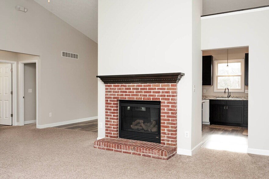 More Photos Of 65 Maplehurst Dr, Brownsburg Office For Sale