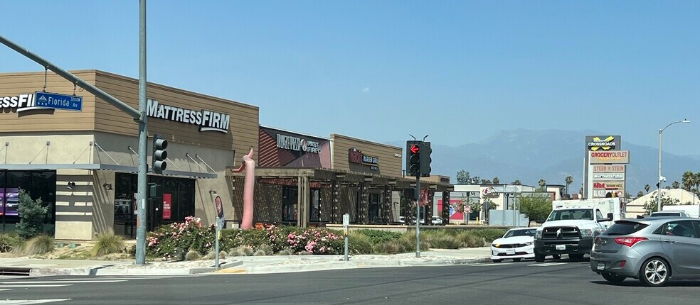 More Photos Of 3246 W Florida Ave, Hemet Unknown For Lease