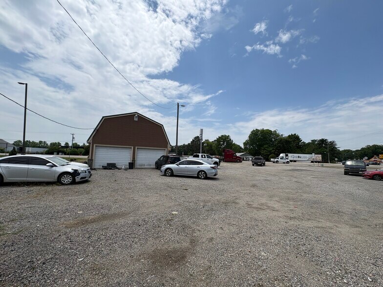 More Photos Of 4700 County Dr, Disputanta General Retail For Sale